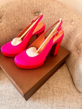 Linea  Paolo Women’s Fuchsia Platform Slingback Pumps size 6.5 NWT